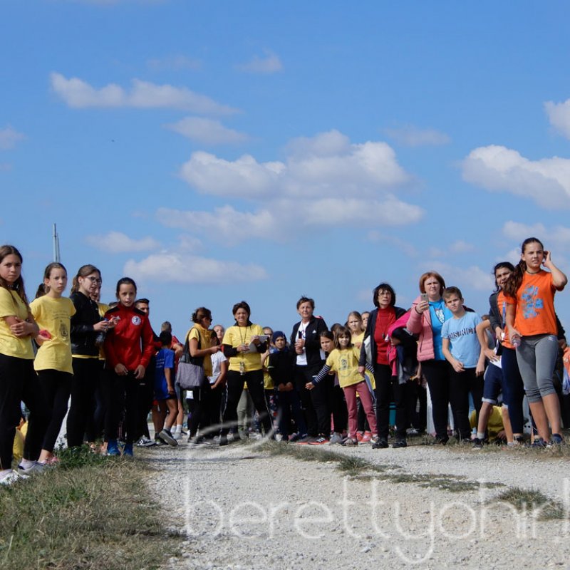 Mezei futóbajnokság Berettyóújfaluban 24